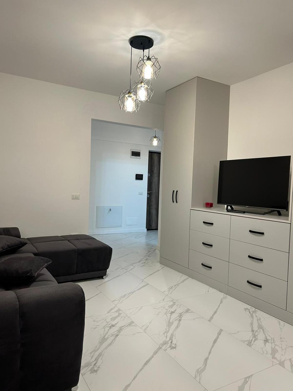 Cozy Aparthotel K Сучава Екстер'єр фото