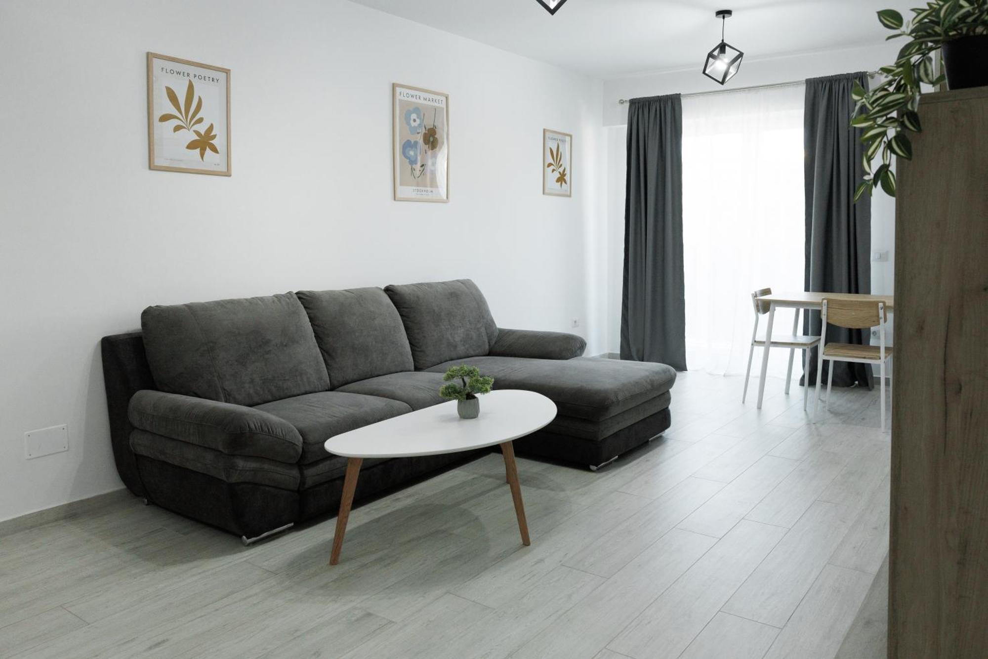 Cozy Aparthotel K Сучава Екстер'єр фото