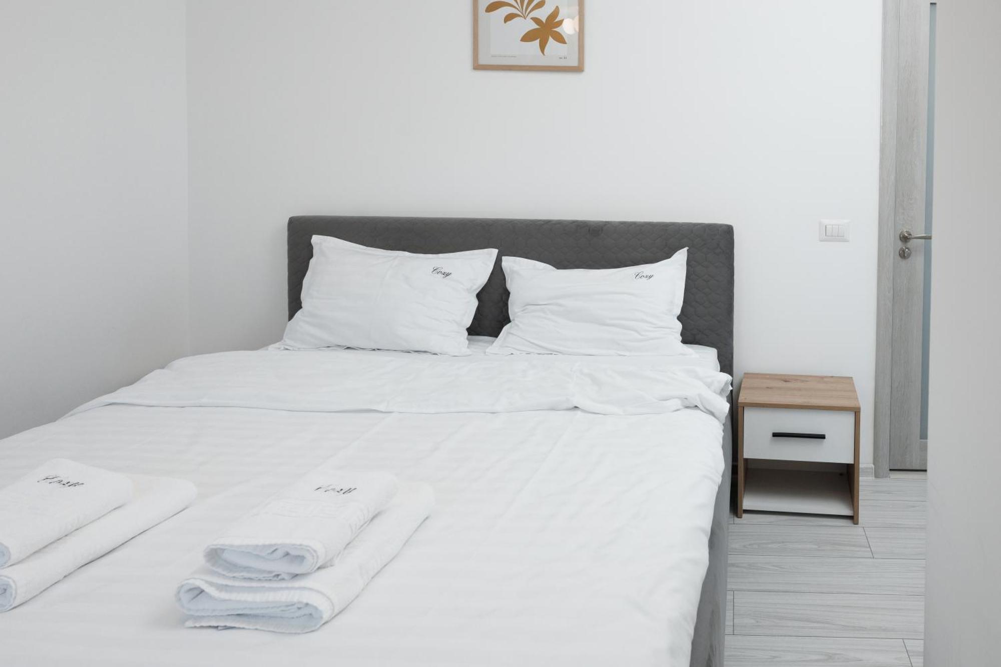 Cozy Aparthotel K Сучава Екстер'єр фото